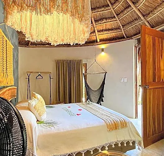 The Yellow Nest Hotel 4*