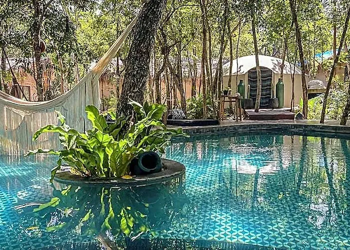 Hotel The Yellow Nest Riviera Maya