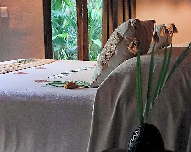 The Yellow Nest Hotel 4*
